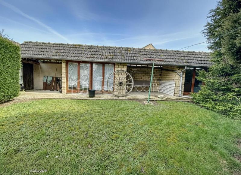 Maison - 95 m² - 5 pièces