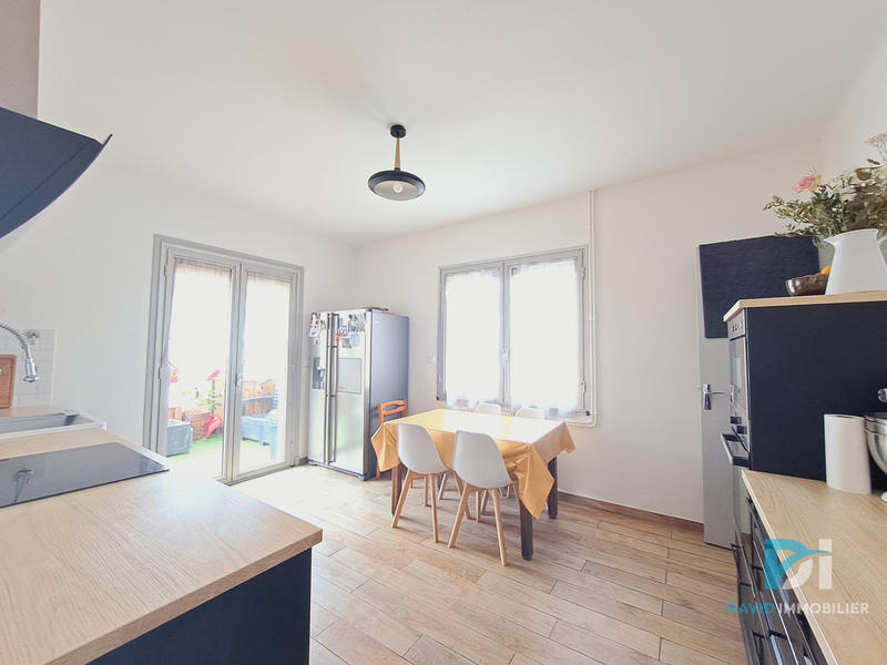 Maison - 193 m² - 5 pièces