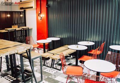 Fonds de commerce - Local commercial - 144 m²