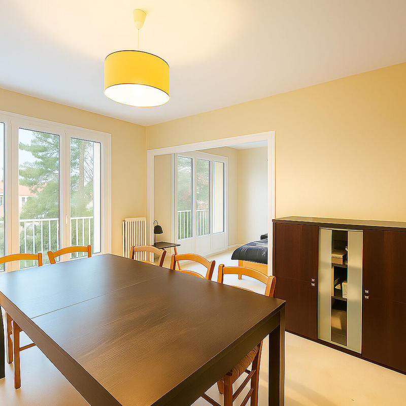 Appartement - 84 m² - 5 pièces