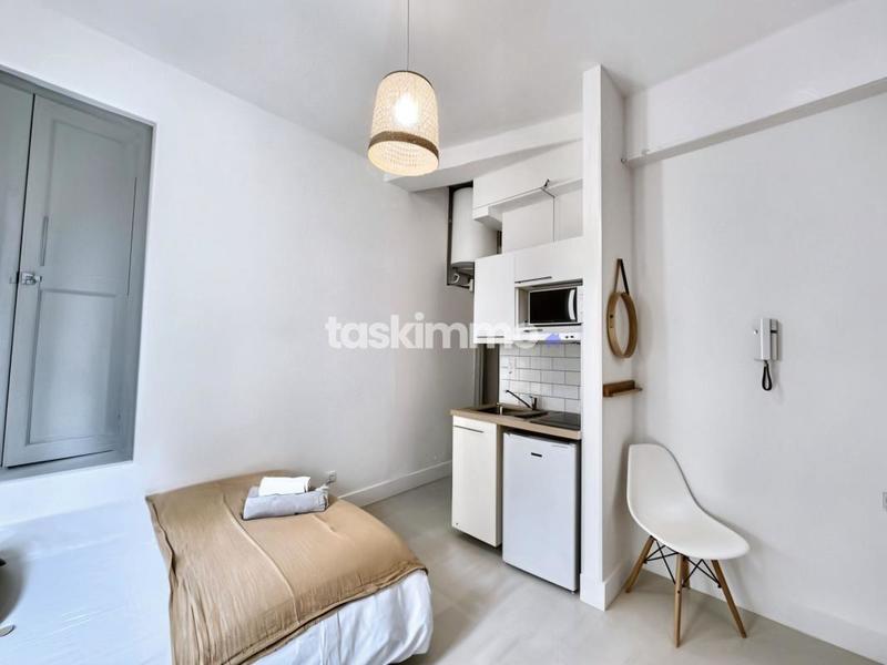 Studio - 21 m² - 1 pièce