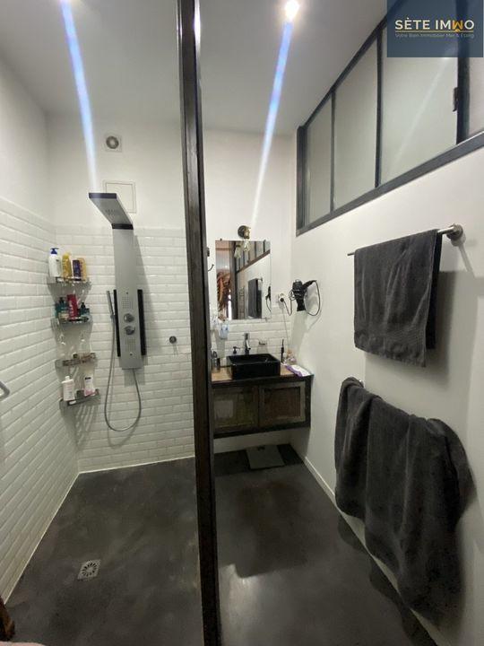 Appartement - 80 m² - 3 pièces