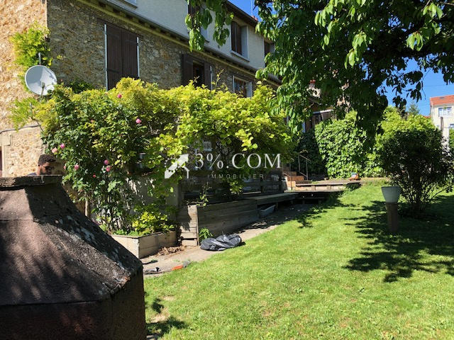 Maison - 84 m² - 5 pièces