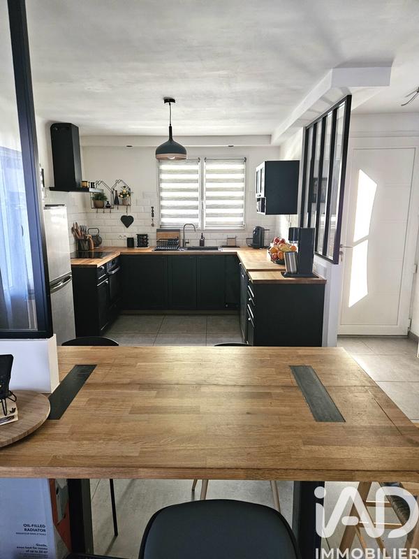 Maison - 137 m² - 4 pièces