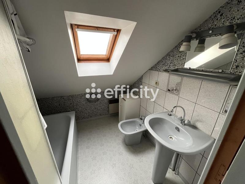 Villa - 123 m² - 7 pièces