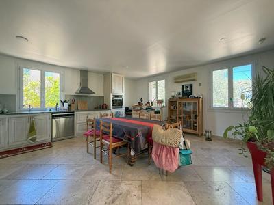 Maison - 123 m² - 5 pièces