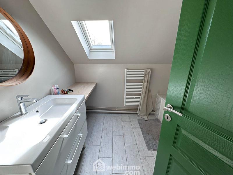 Maison - 202 m² - 6 pièces