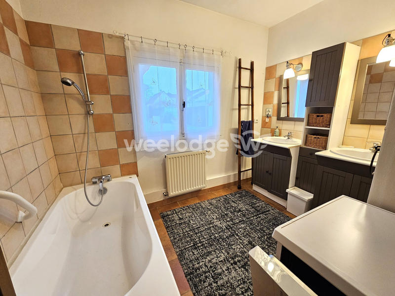 Maison - 145 m² - 6 pièces