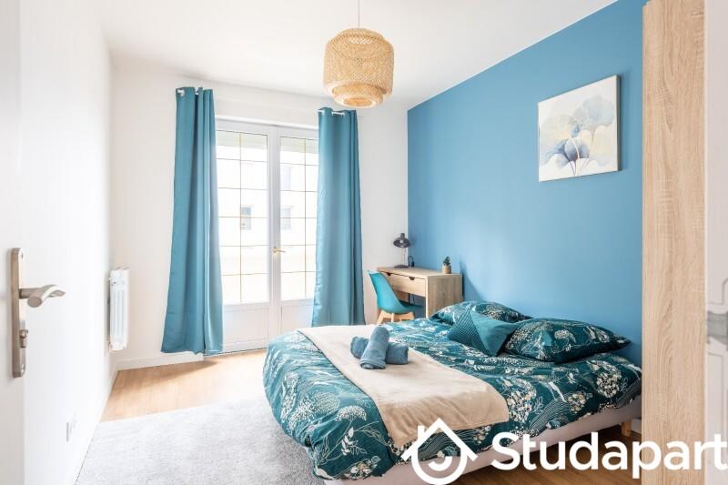 Chambre - 11 m² - 1 pièce