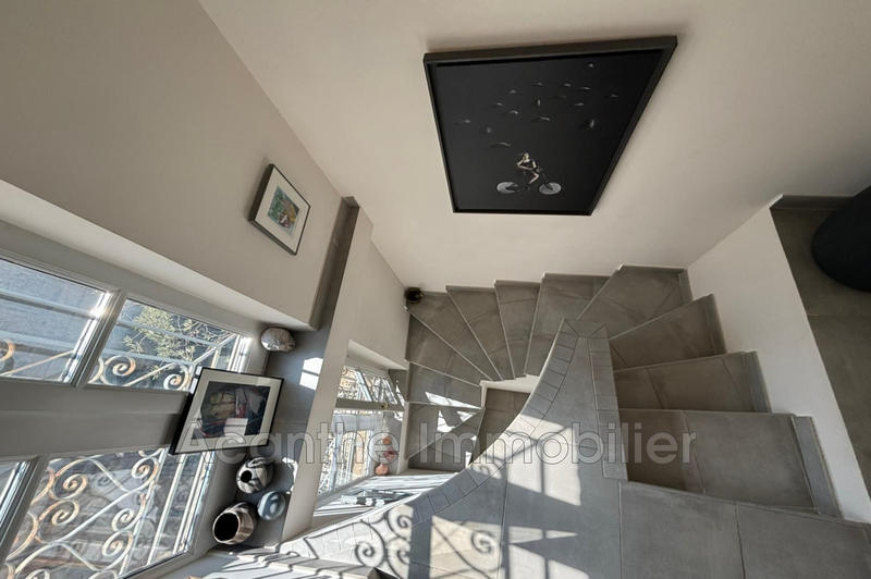 Appartement - 196 m² - 6 pièces