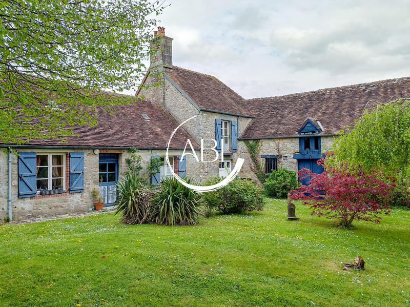 Maison ancienne - 94 m² - 4 pièces