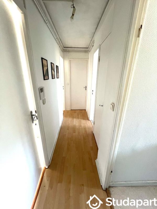 Chambre - 13 m² - 1 pièce