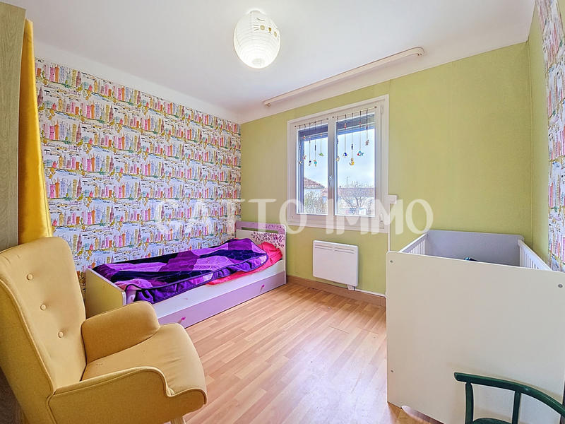 Maison - 76 m² - 4 pièces