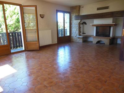 Maison traditionnelle - 133 m² - 6 pièces