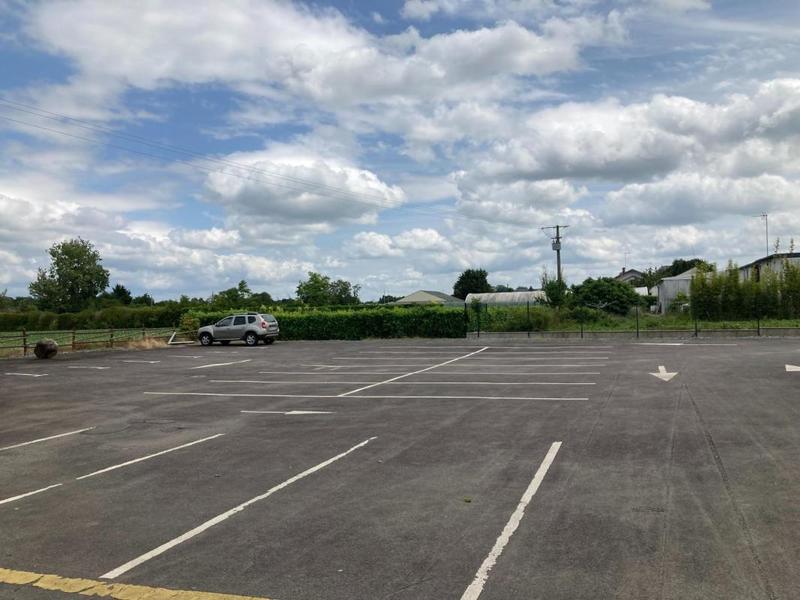 Fonds de commerce - 2 600 m²