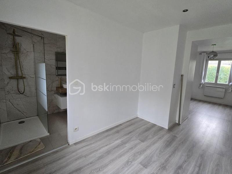 Pavillon - 112 m² - 7 pièces