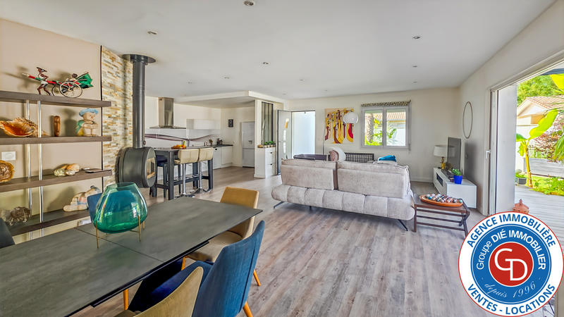 Maison - 100 m² - 4 pièces