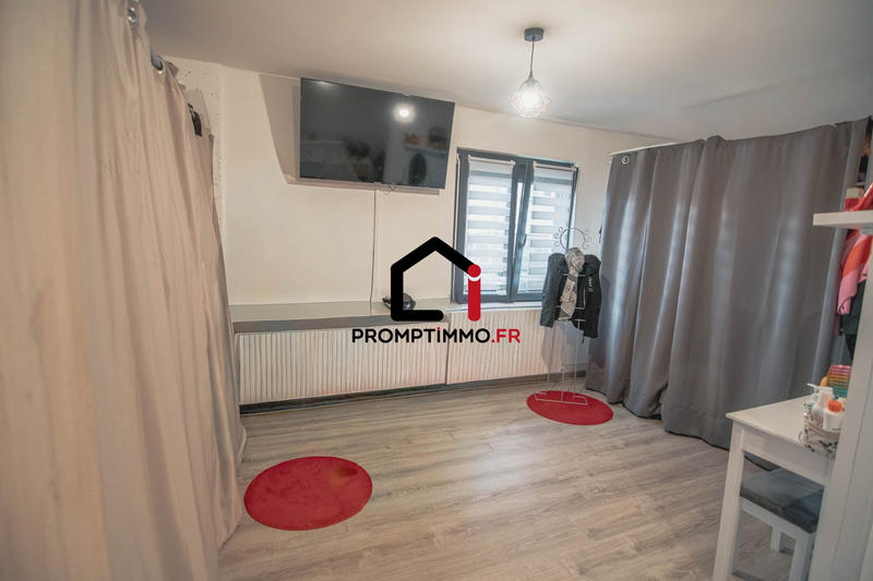Maison - 77 m² - 5 pièces