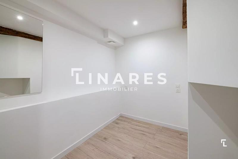 Immeuble - 130 m² - 5 pièces