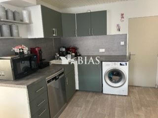 Local commercial - 448 m²