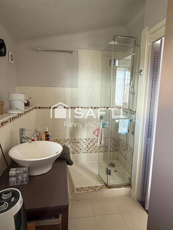 Appartement - 92 m² - 4 pièces