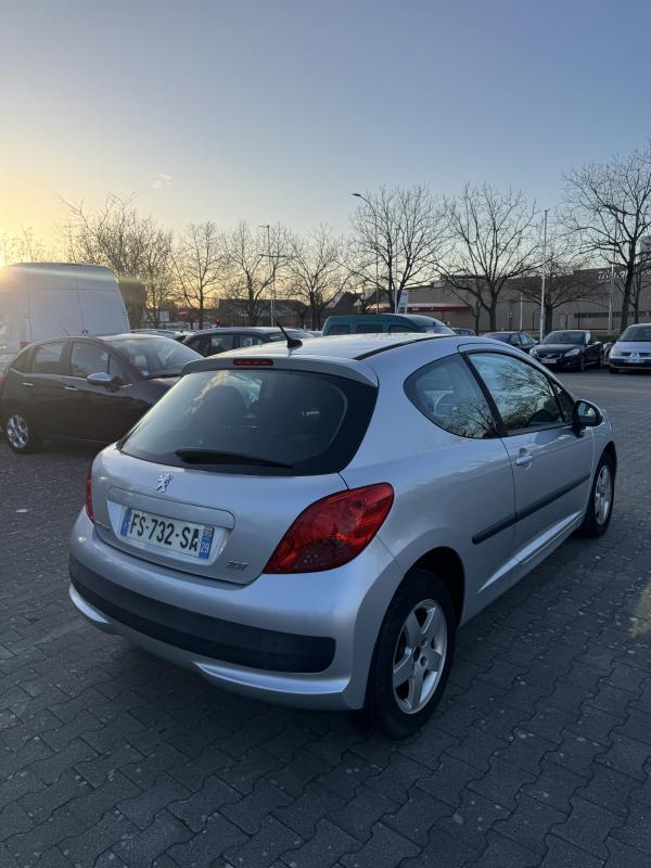 Peugeot 207 1.4 Vti 16v 95ch
