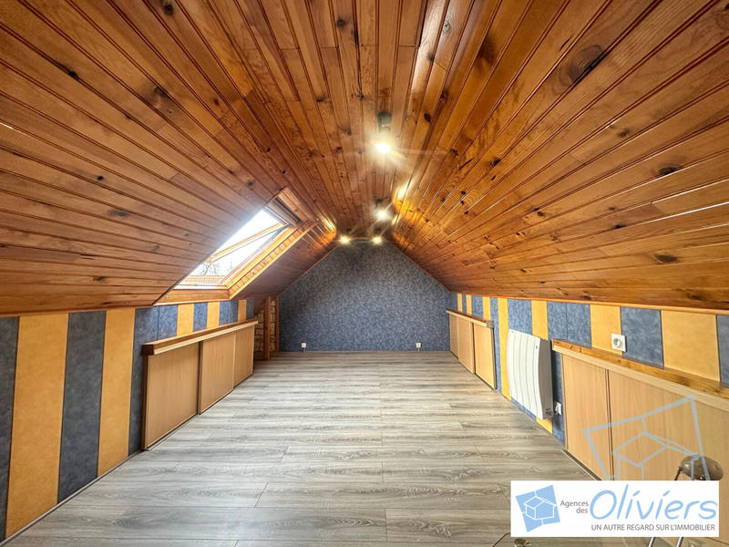 Maison - 147 m² - 6 pièces