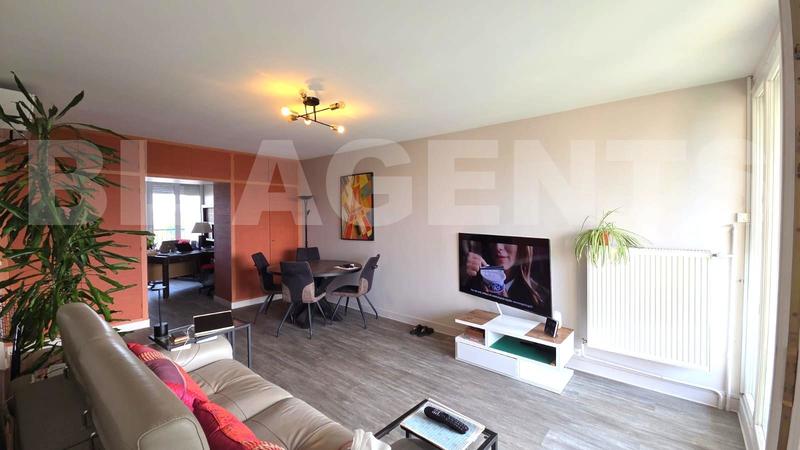 Appartement - 89 m² - 5 pièces