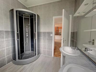 Maison de ville - 91 m² - 4 pièces