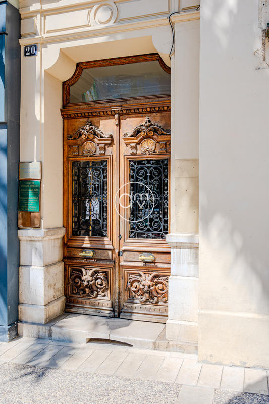 Appartement - 81 m² - 3 pièces