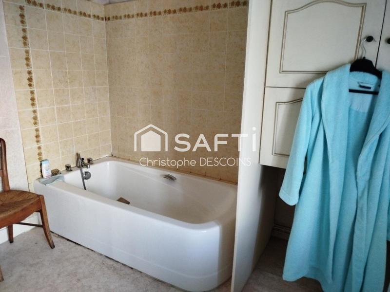 Maison - 120 m² - 5 pièces