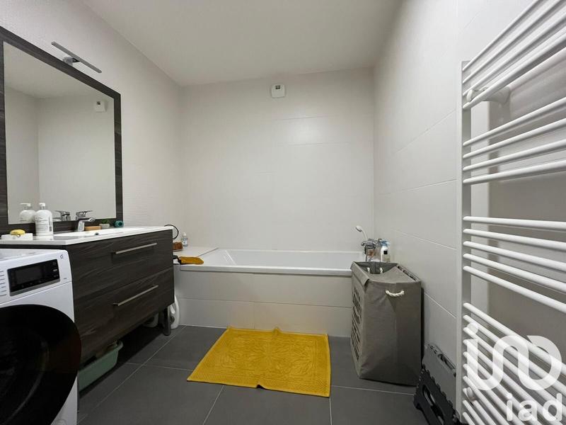 Appartement - 102 m² - 4 pièces