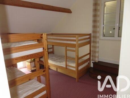 Maison - 465 m² - 17 pièces