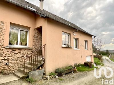 Maison - 159 m² - 6 pièces