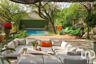 Maison - 195 m² - 7 pièces