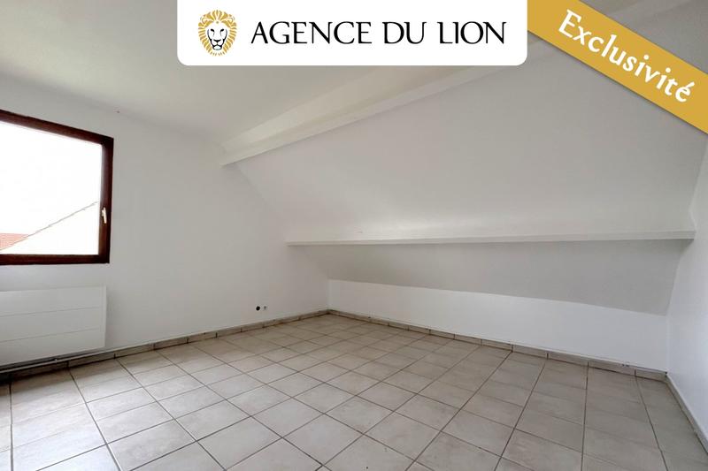 Appartement - 64 m² - 5 pièces