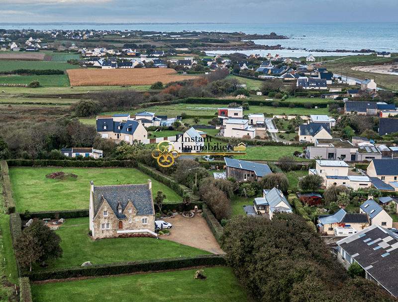 Demeure - 185 m² - 7 pièces