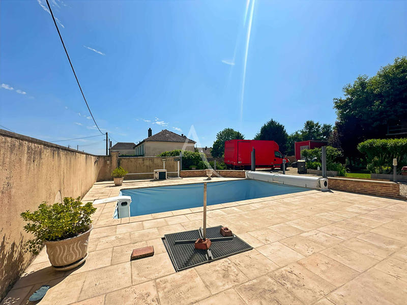 Maison - 132 m² - 7 pièces