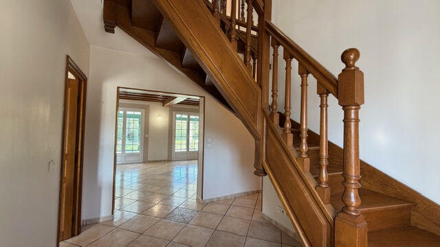 Maison - 195 m² - 8 pièces