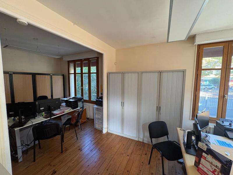 Maison - 107 m² - 6 pièces