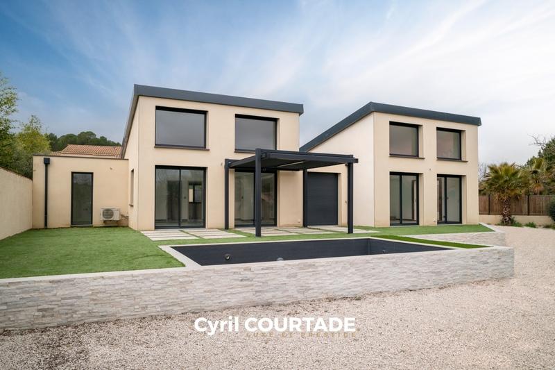 Maison - 159 m² - 3 pièces