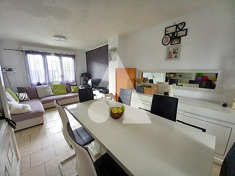 Maison - 79 m² - 7 pièces