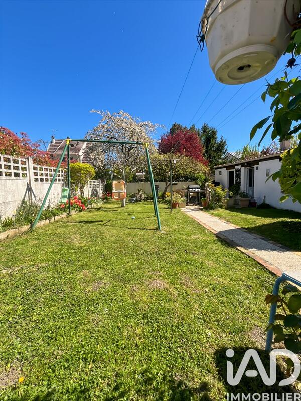 Maison - 115 m² - 6 pièces