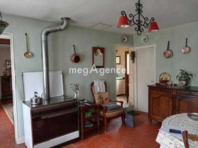 Maison ancienne - 85 m² - 5 pièces