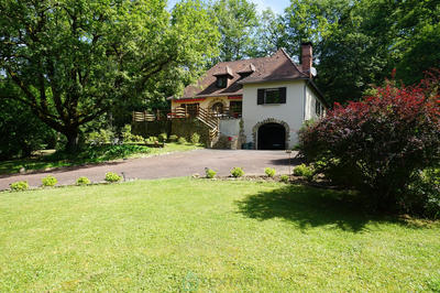 Maison - 192 m² - 5 pièces