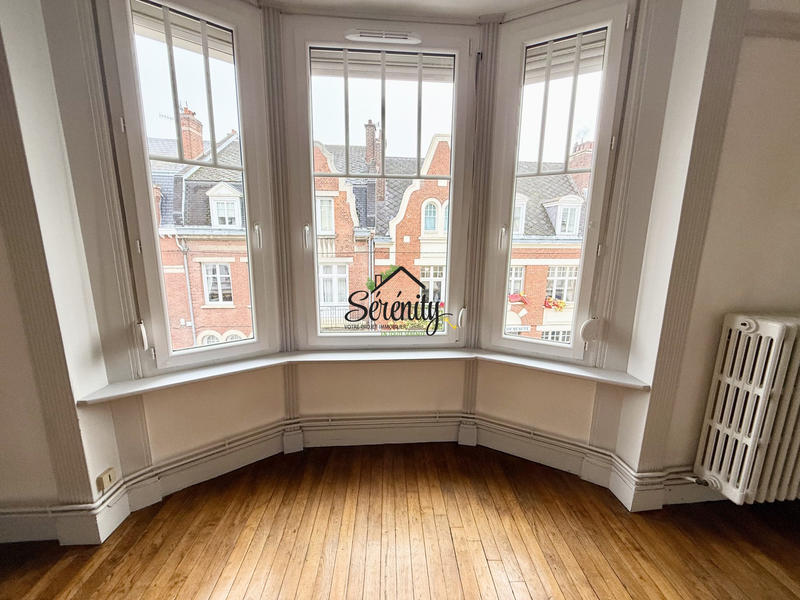 Appartement - 95 m² - 4 pièces