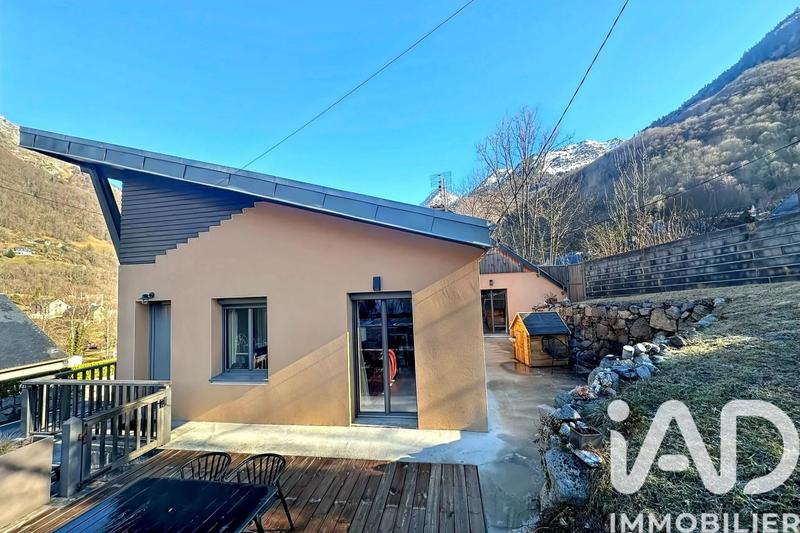 Maison - 101 m² - 5 pièces
