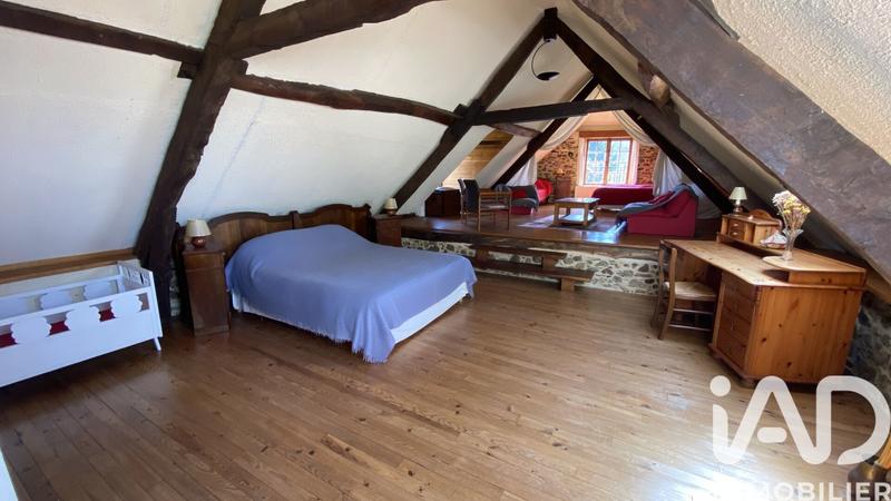 Maison - 253 m² - 10 pièces