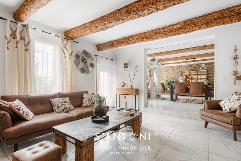 Maison - 176 m² - 5 pièces