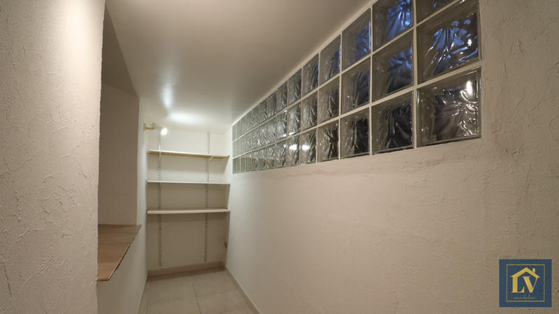 Appartement - 81 m² - 3 pièces